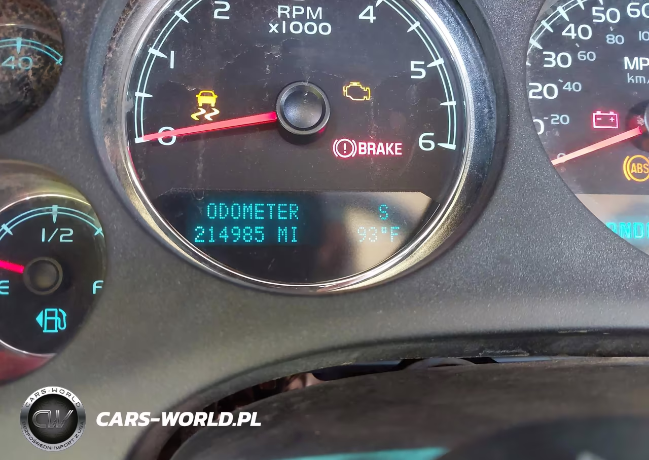 2014 Chevrolet Tahoe Ltz VIN:1GNSCCE04ER110215 - 15