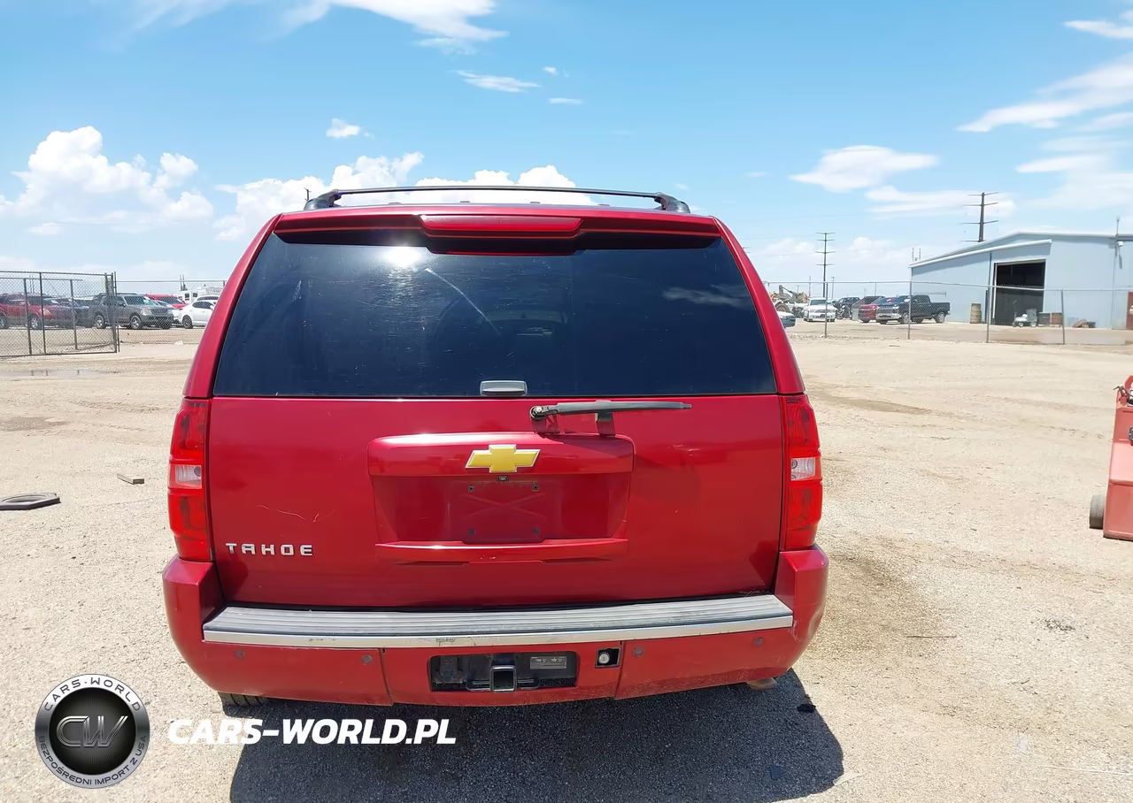 2014 Chevrolet Tahoe Ltz VIN:1GNSCCE04ER110215 - 16