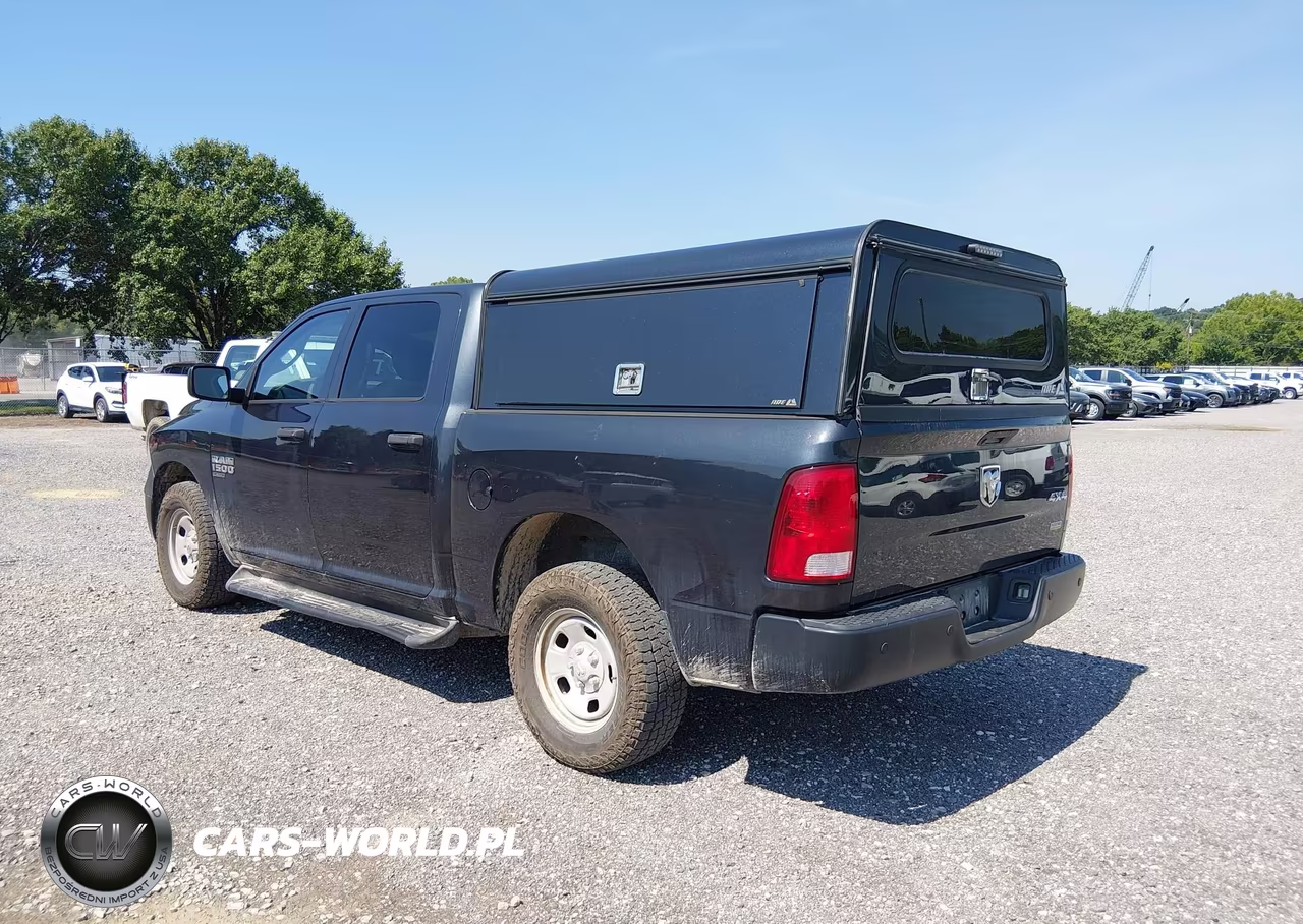 2019 Ram 1500 Classic Tradesman 4X4 5'7 Box VIN:1C6RR7KGXKS516509 - 3