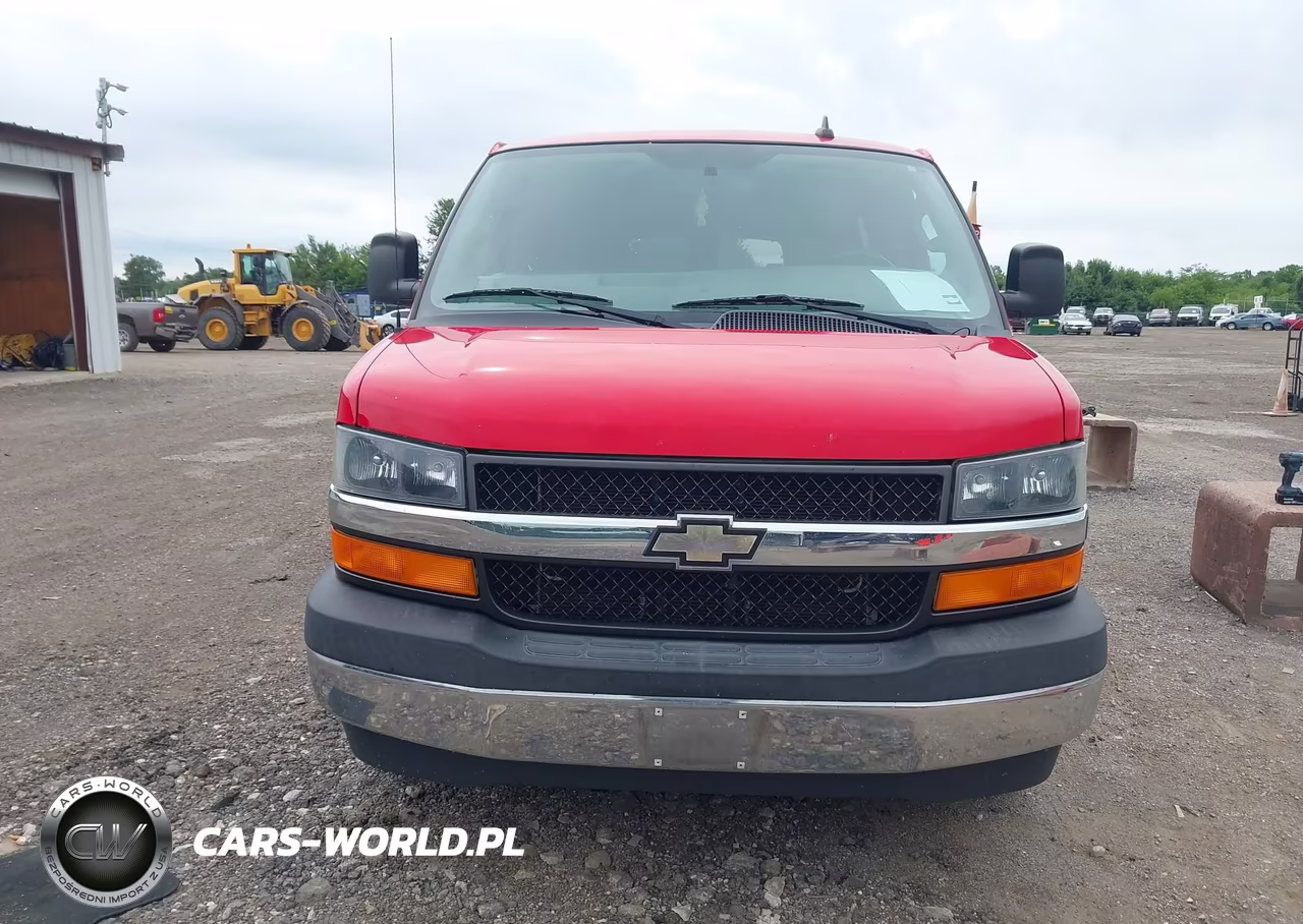 2017 Chevrolet Express 3500 Lt VIN:1GAZGPFG7H1230892 - 6
