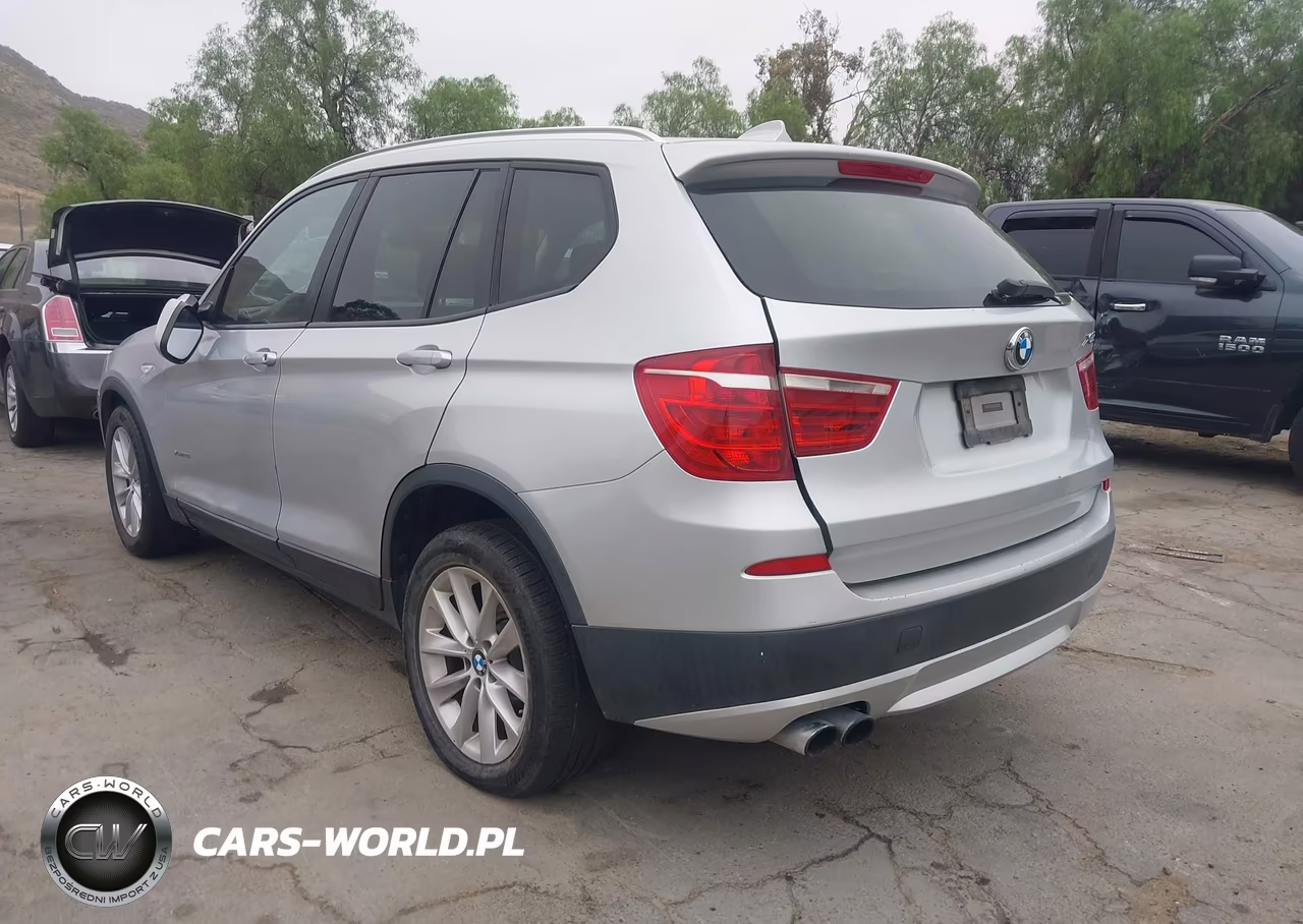 2013 BMW X3 xDrive28I VIN:5UXWX9C51D0D06407 - 3