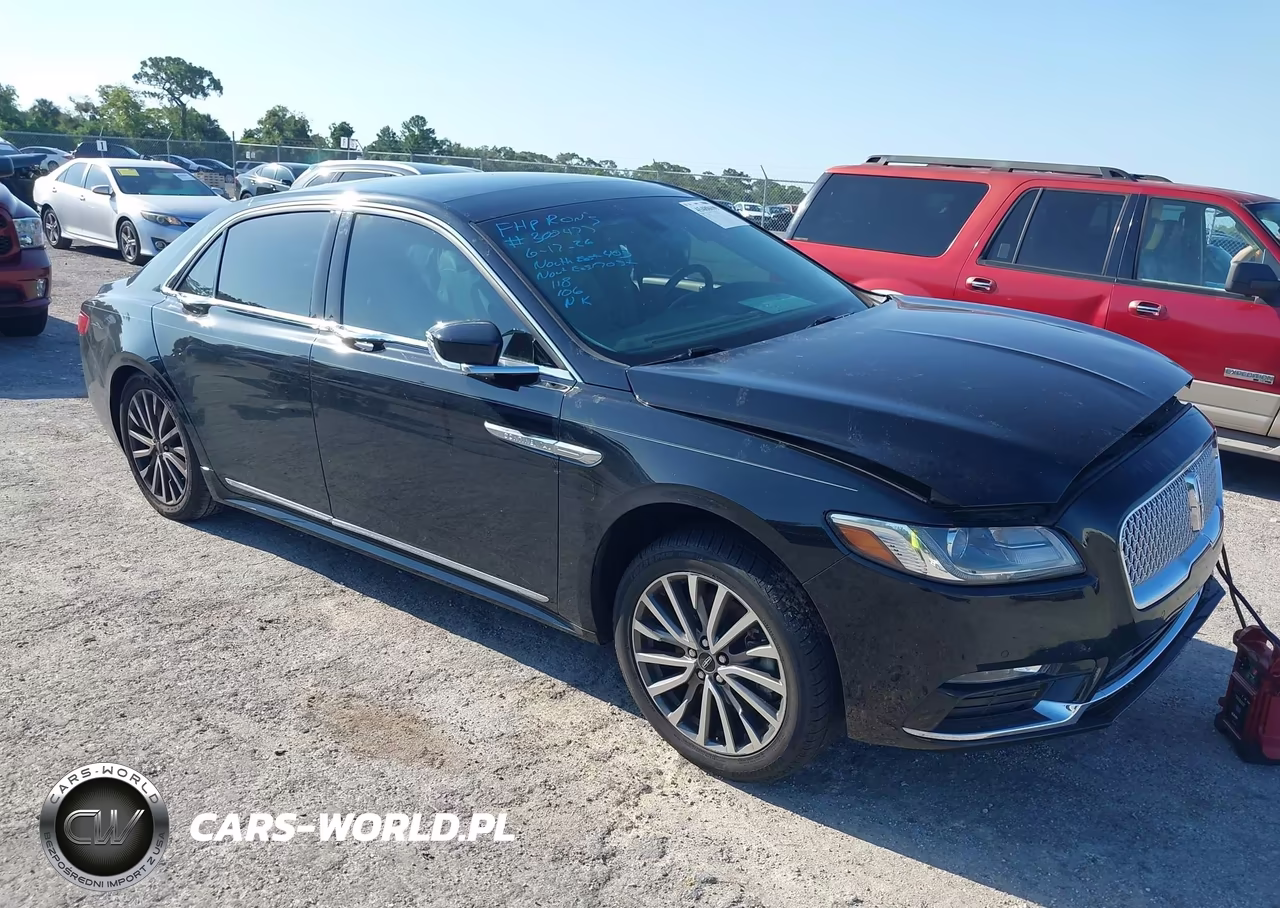 2017 Lincoln Continental Select