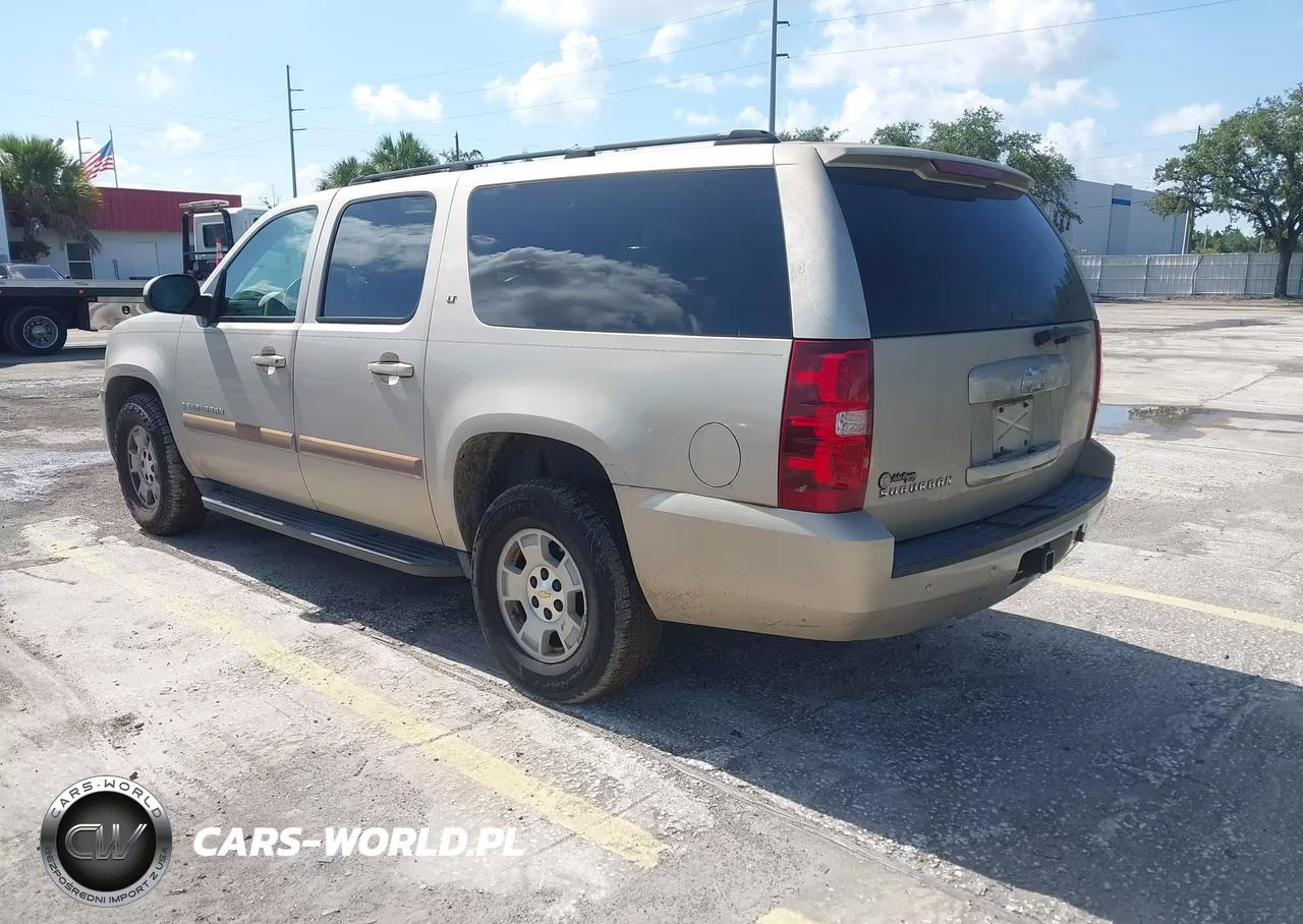 2007 Chevrolet Suburban Lt VIN:1GNFC16J37J157122 - 3