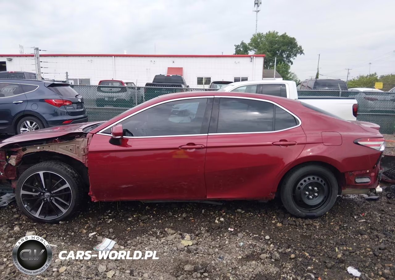 2018 Toyota Camry Xse VIN:4T1B61HK5JU625843 - 15