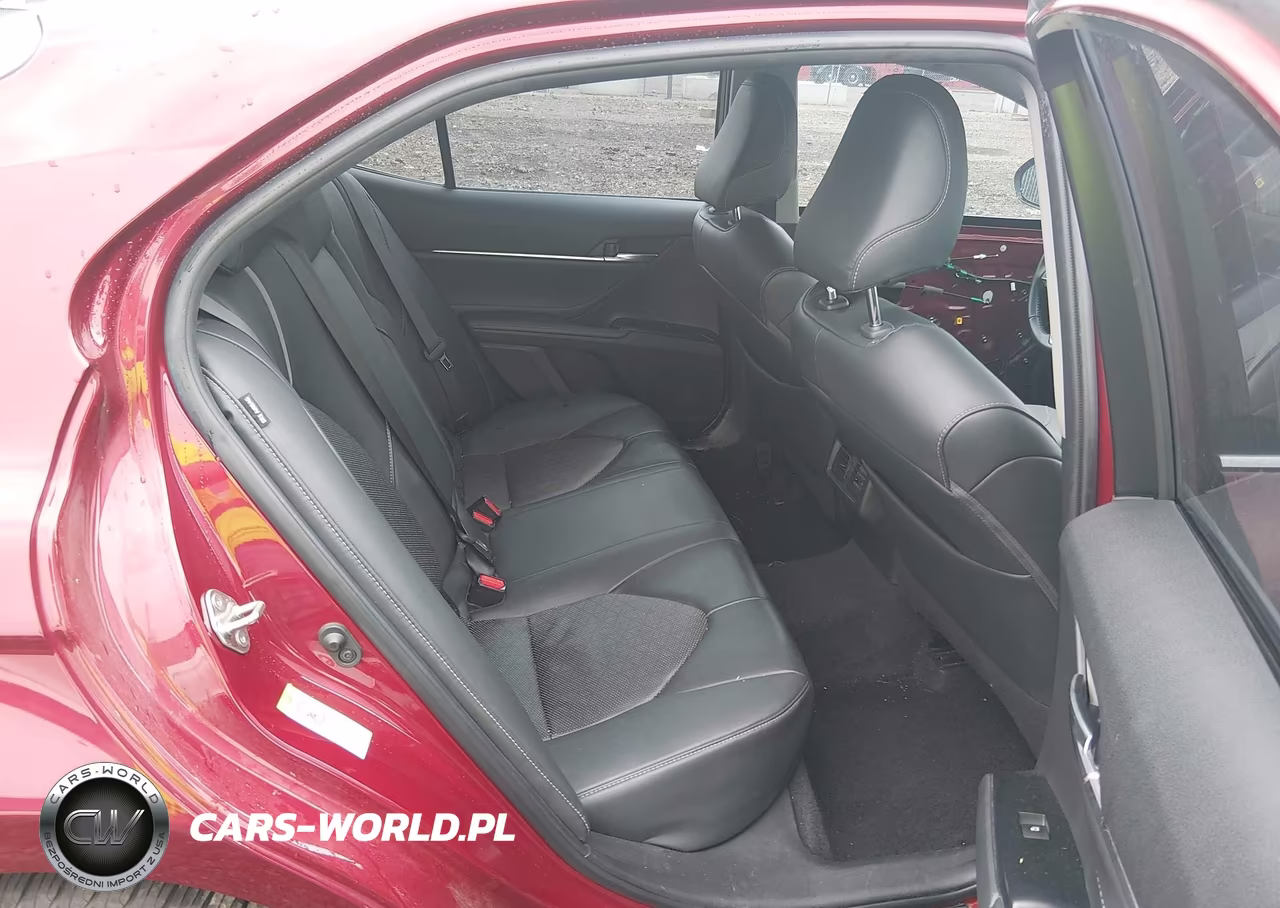 2018 Toyota Camry Xse VIN:4T1B61HK5JU625843 - 8