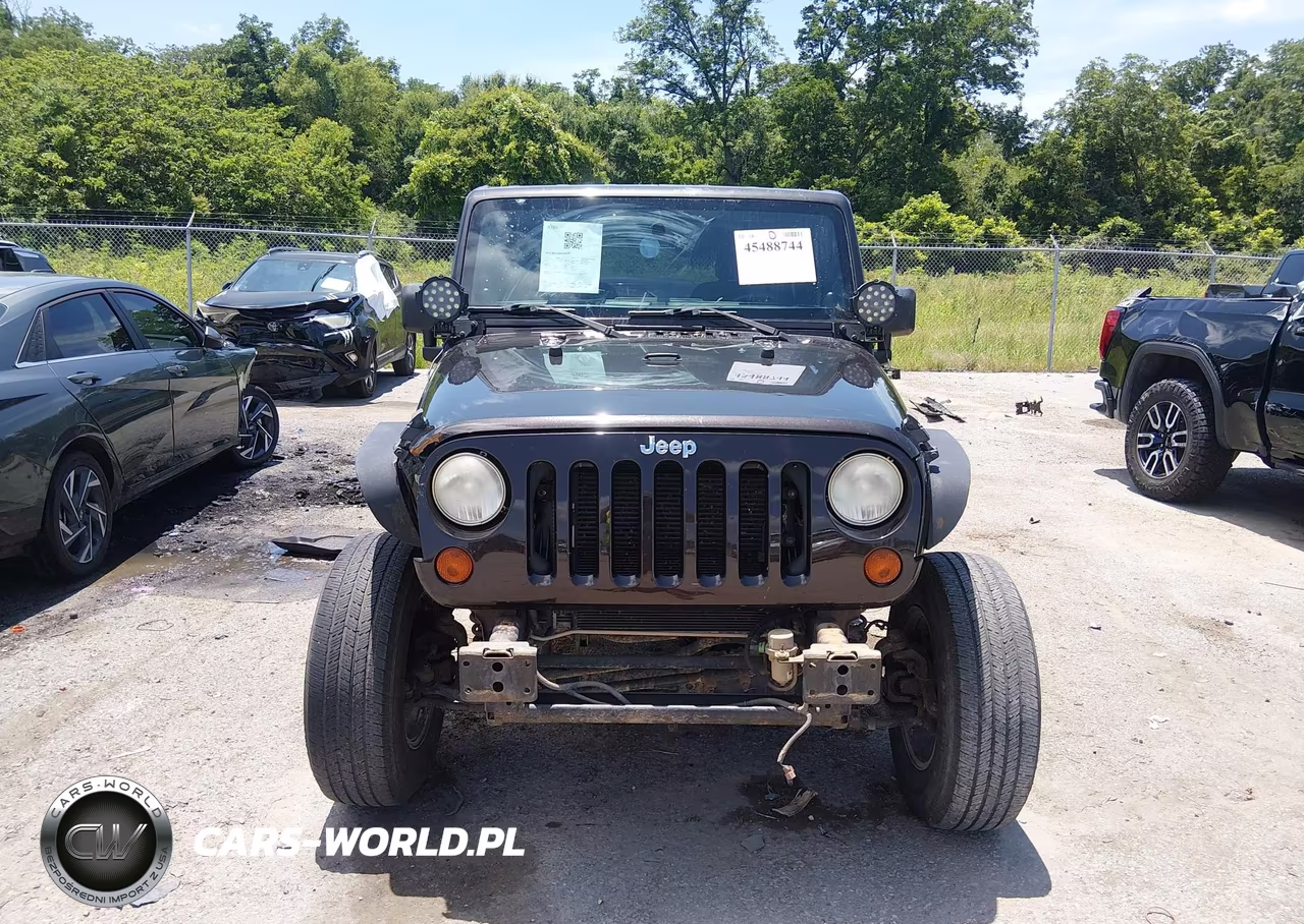 2013 Jeep Wrangler Sport VIN:1C4AJWAG8DL649419 - 12