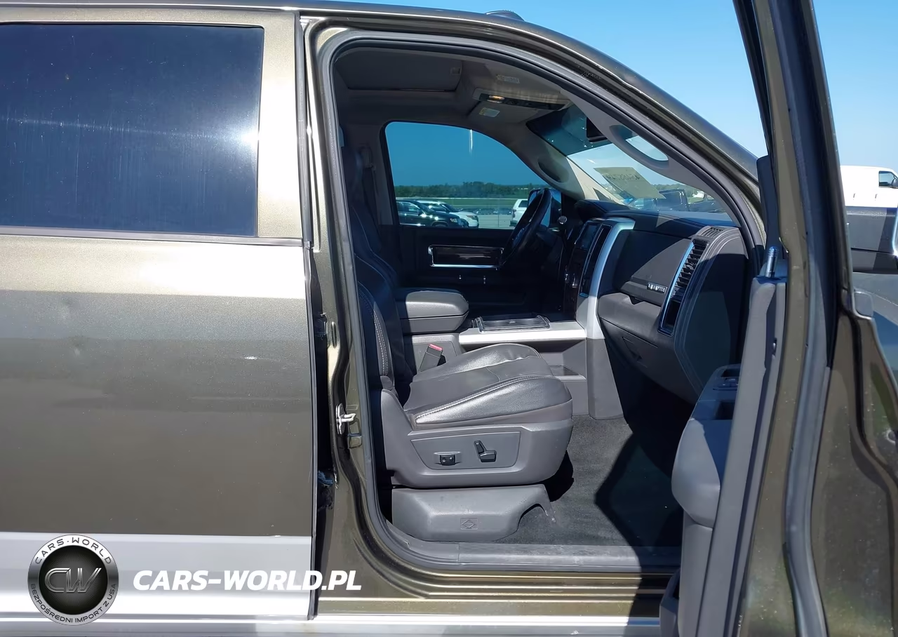 2012 Ram 3500 Laramie VIN:3C63DRJL8CG102295 - 7