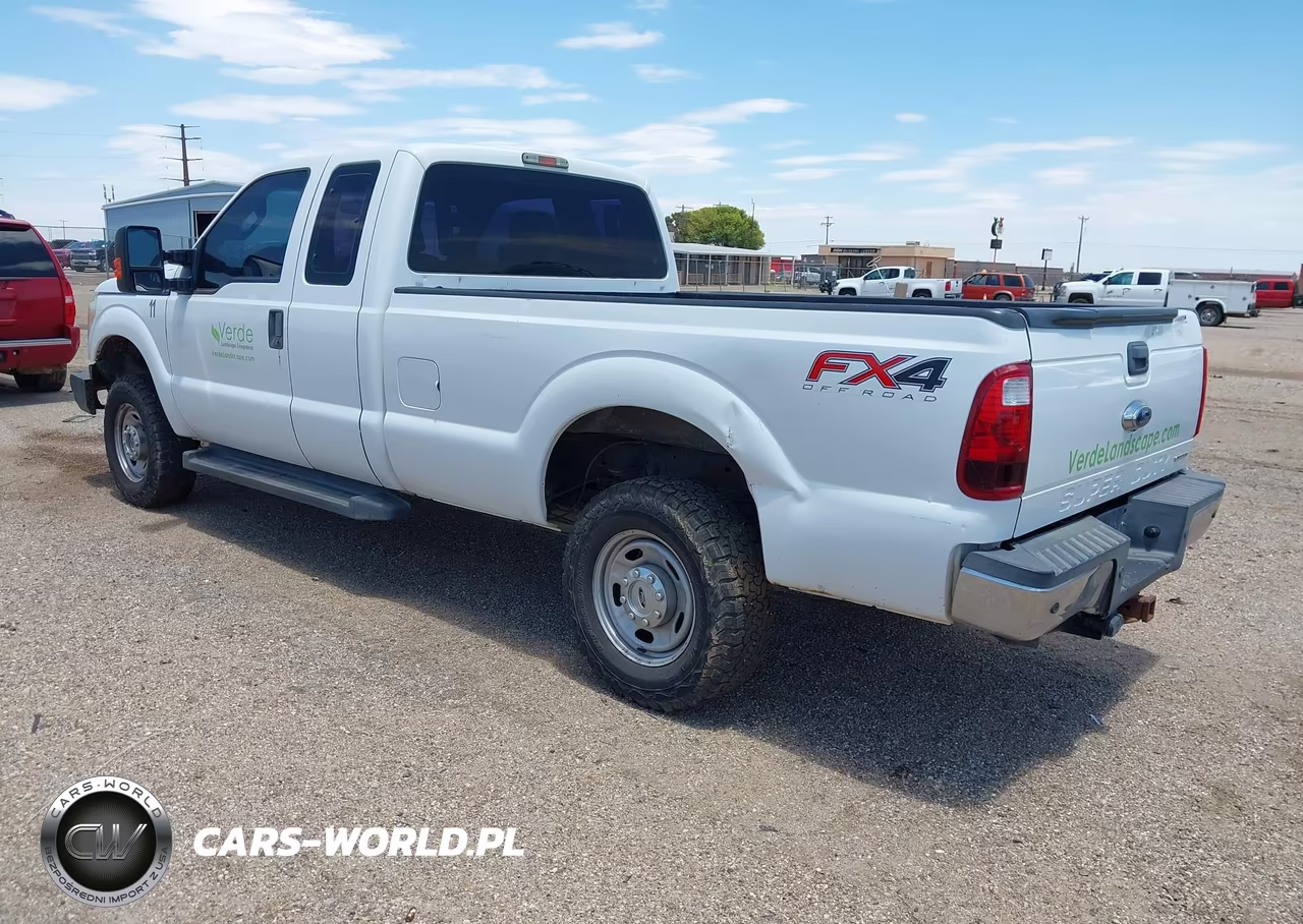 2015 Ford F-250 Lariat-Xl-Xlt VIN:1FT7X2B64FEB80635 - 3