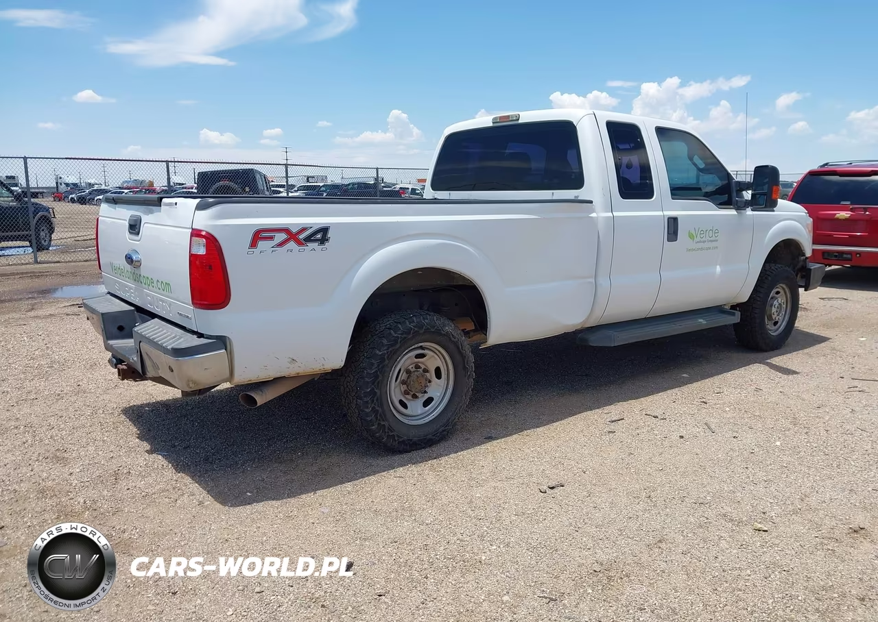 2015 Ford F-250 Lariat-Xl-Xlt VIN:1FT7X2B64FEB80635 - 4