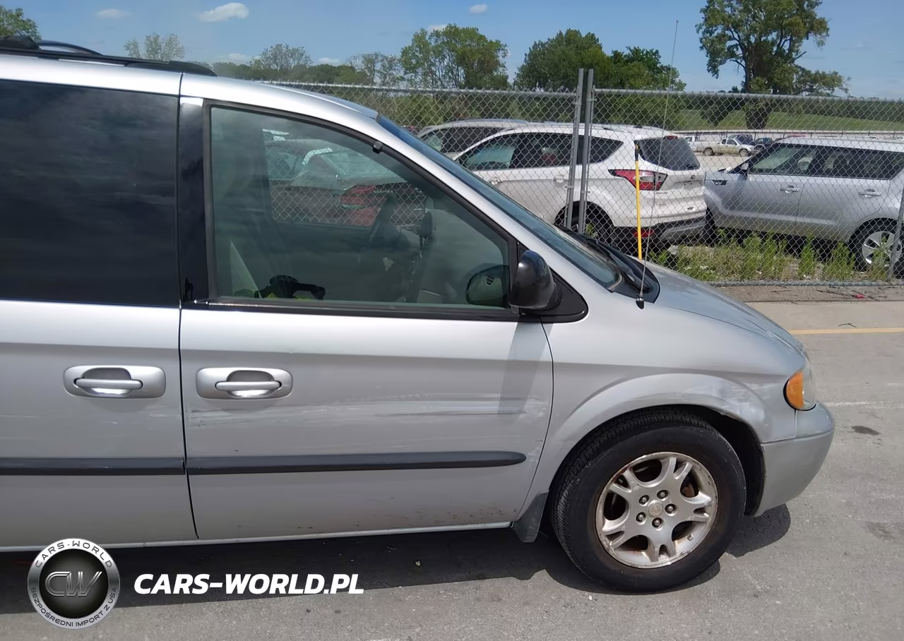 2003 Dodge Grand Caravan Sport VIN:2D4GP44L43R235827 - 6