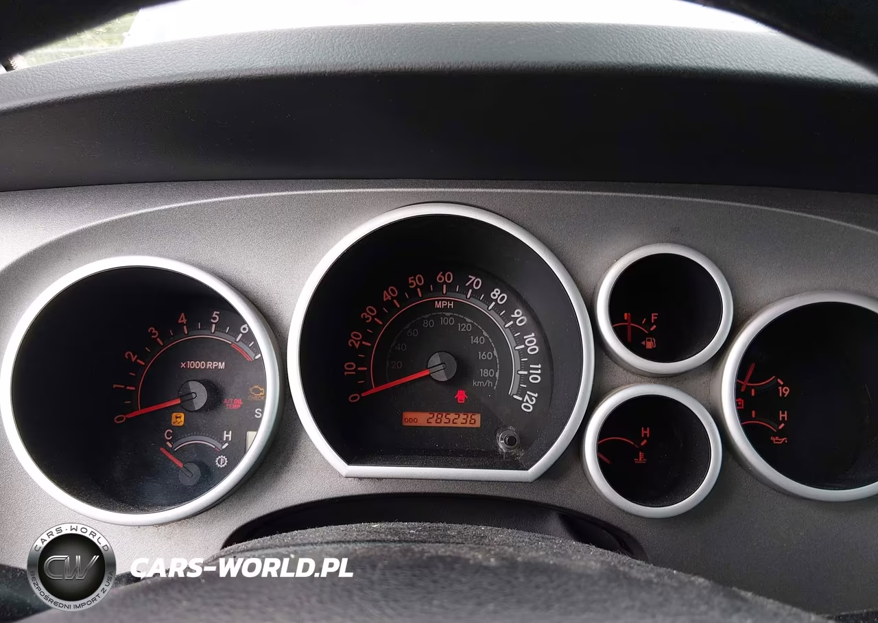 2010 Toyota Tundra Grade 5.7L V8 VIN:5TFDW5F18AX144515 - 7