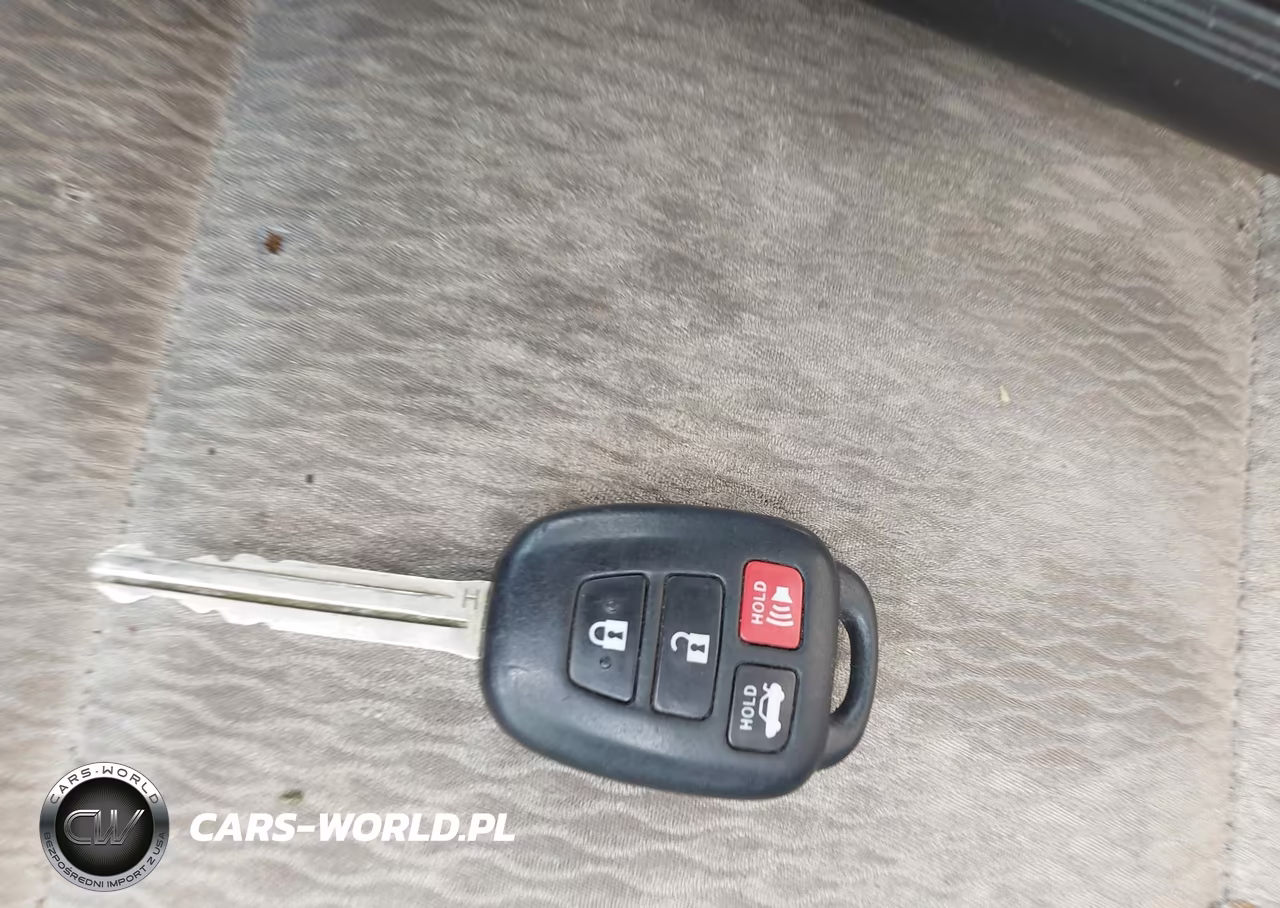 2017 Toyota Corolla Le VIN:5YFBURHE1HP700760 - 11