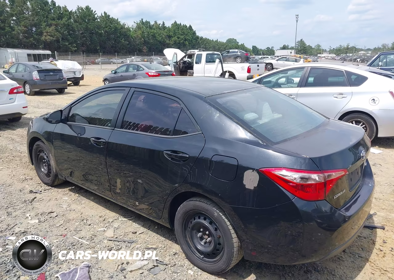 2017 Toyota Corolla Le VIN:5YFBURHE1HP700760 - 3