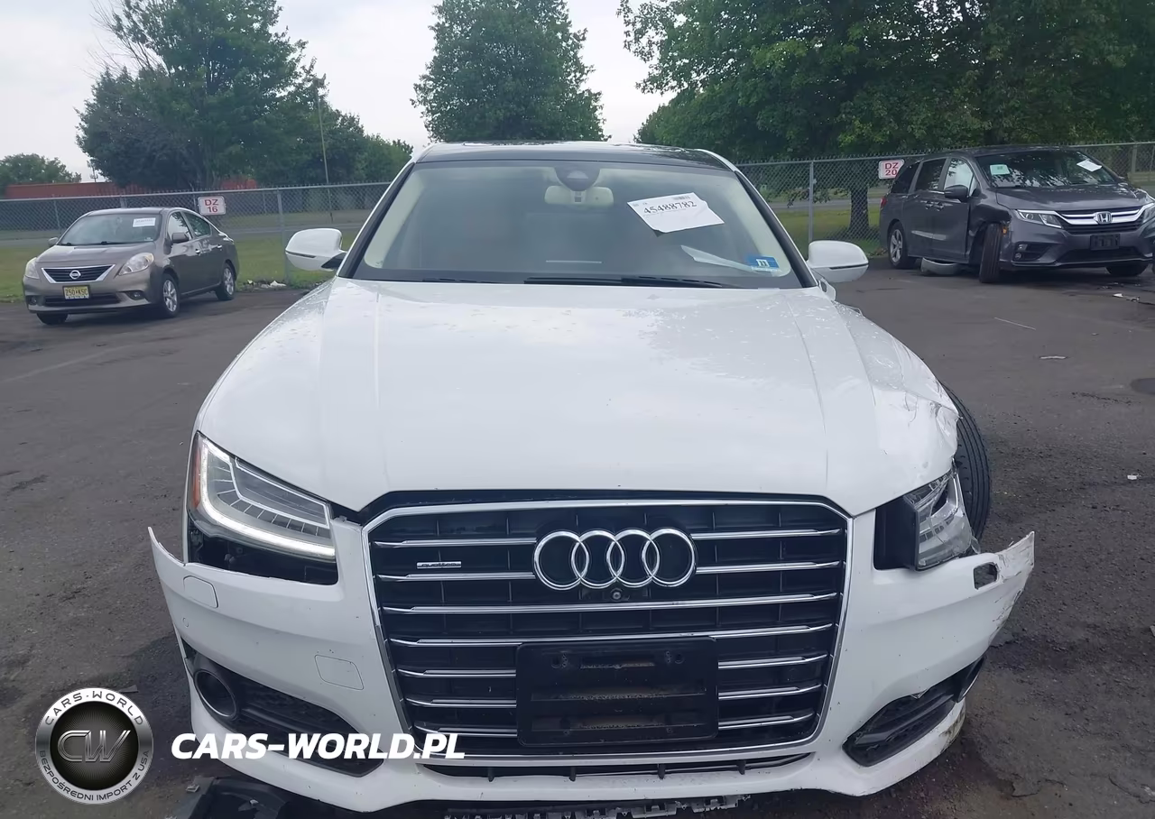 2016 Audi A8 L 4.0T Sport VIN:WAU43AFD0GN010014 - 12