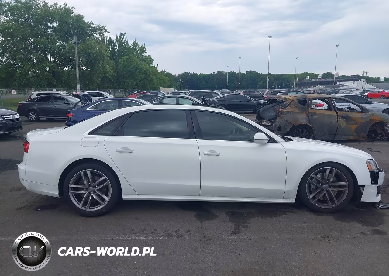 2016 Audi A8 L 4.0T Sport VIN:WAU43AFD0GN010014 - 13