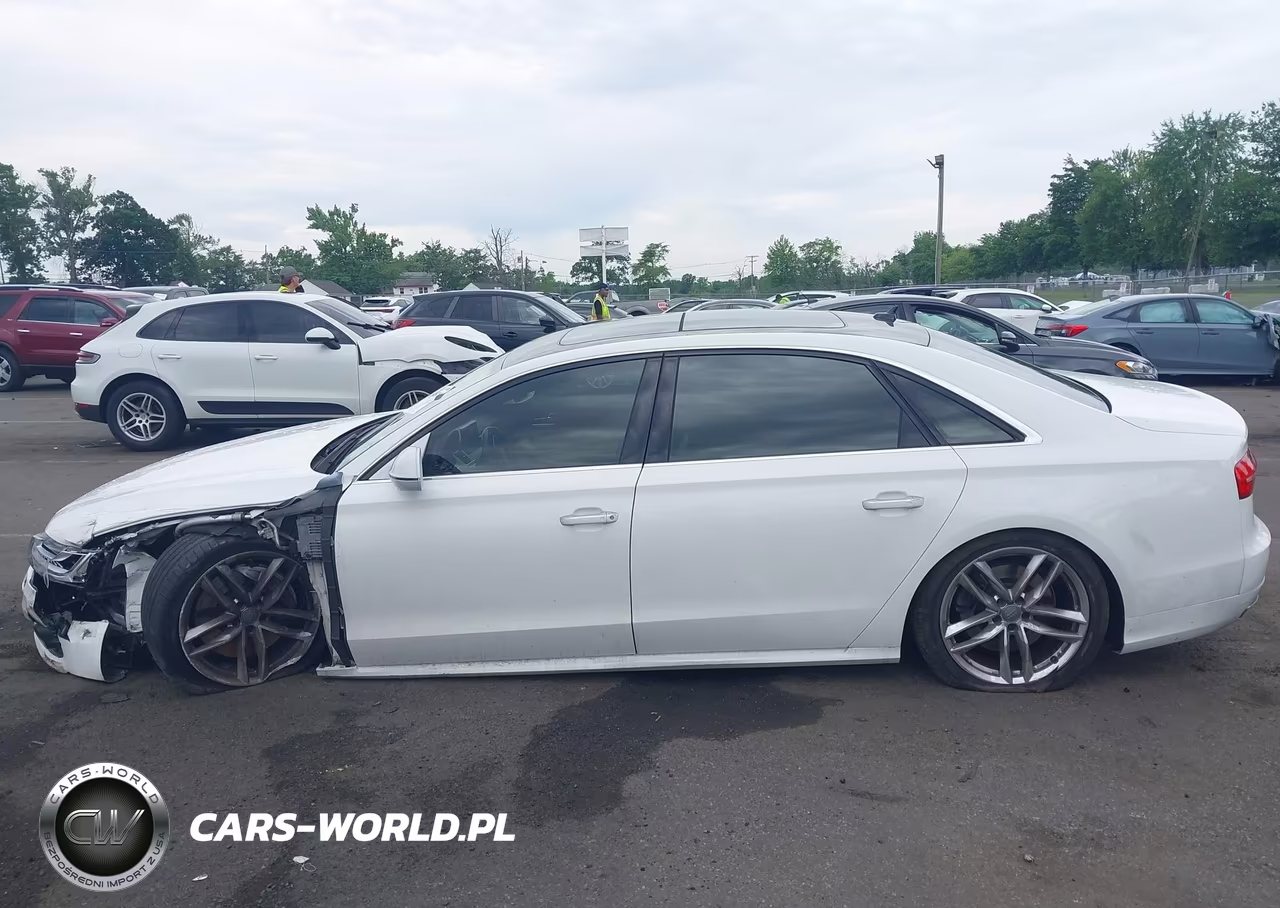 2016 Audi A8 L 4.0T Sport VIN:WAU43AFD0GN010014 - 14