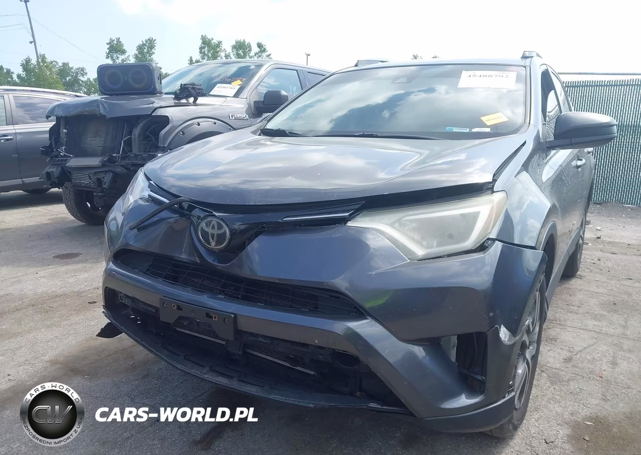2017 Toyota Rav4 Le VIN:JTMZFREV2HJ104123 - 6