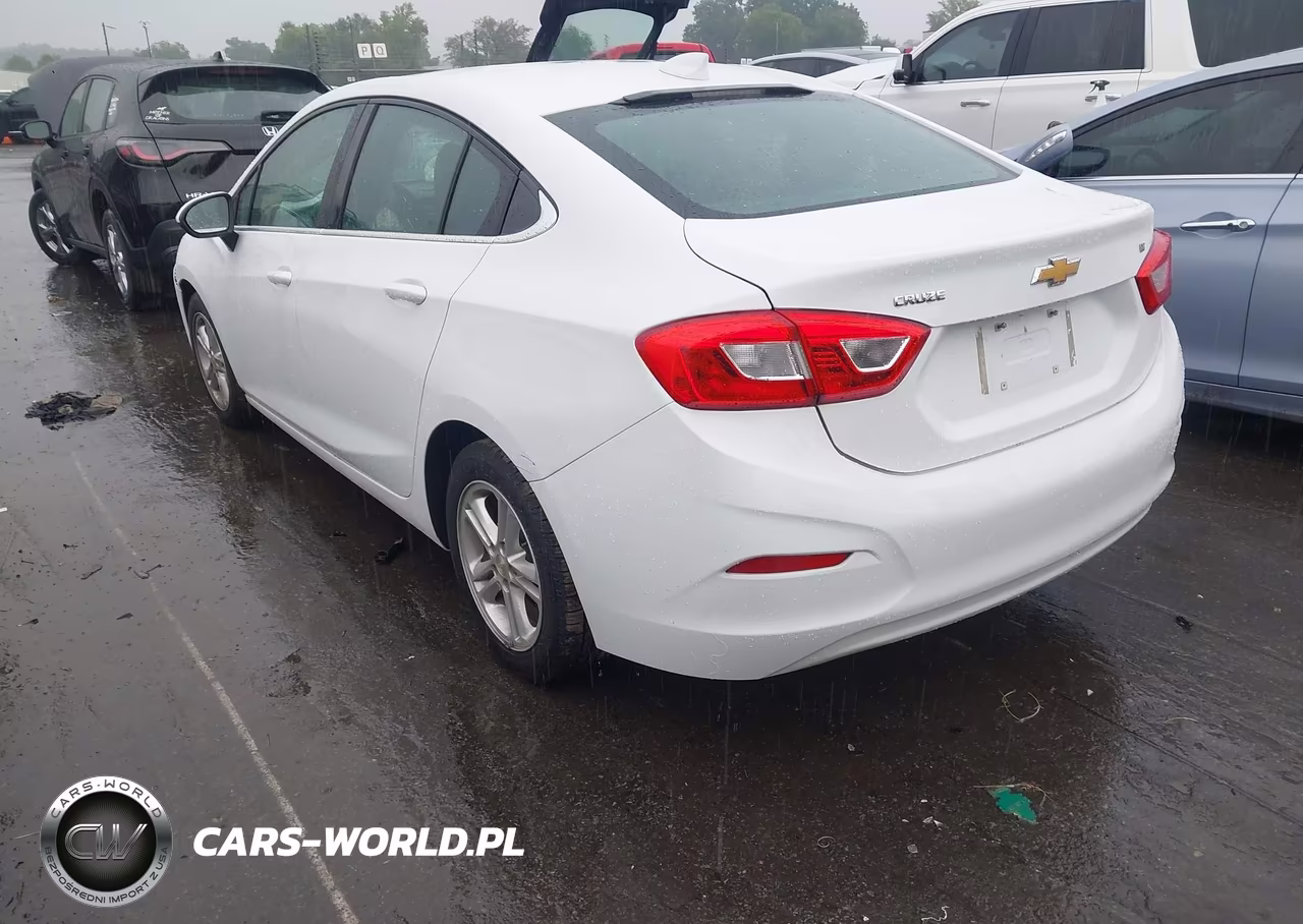 2017 Chevrolet Cruze Lt Auto VIN:1G1BE5SM1H7217396 - 3