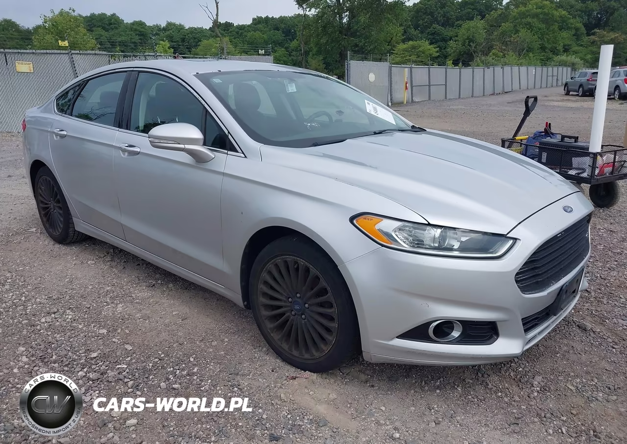2014 Ford Fusion Titanium – zdjęcie 1 z 17