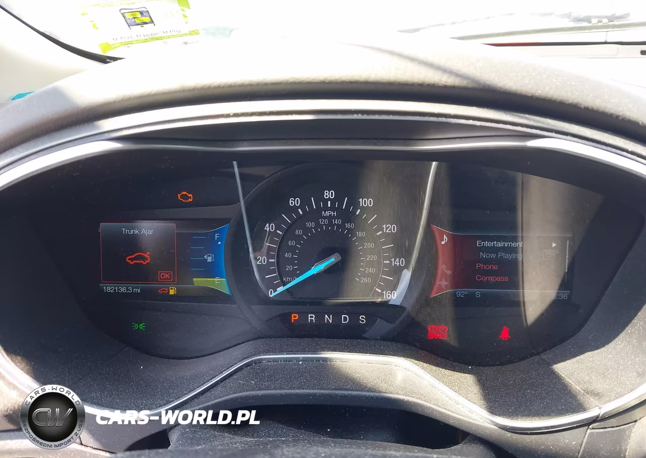 2014 Ford Fusion Titanium VIN:3FA6P0K96ER382162 - 7