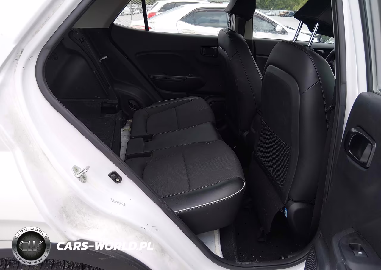2023 Hyundai Venue Limited VIN:KMHRC8A36PU215497 - 8