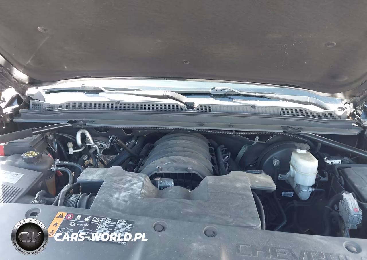 2019 Chevrolet Suburban Lt VIN:1GNSCHKCXKR101042 - 10