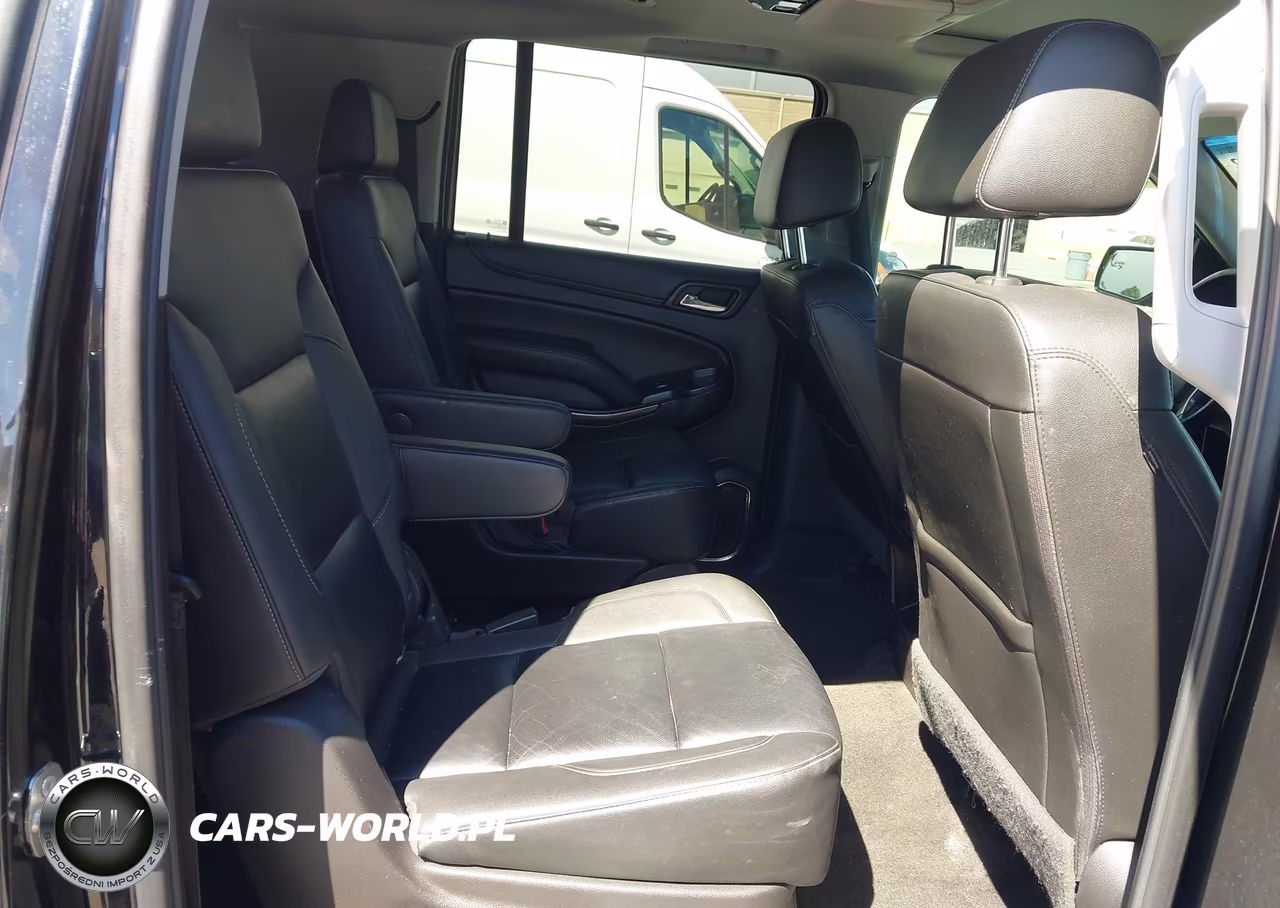 2019 Chevrolet Suburban Lt VIN:1GNSCHKCXKR101042 - 8