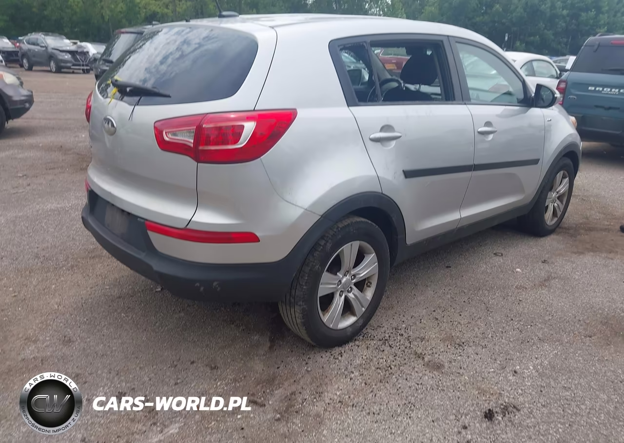 2013 Kia Sportage Lx VIN:KNDPBCA29D7426180 - 4