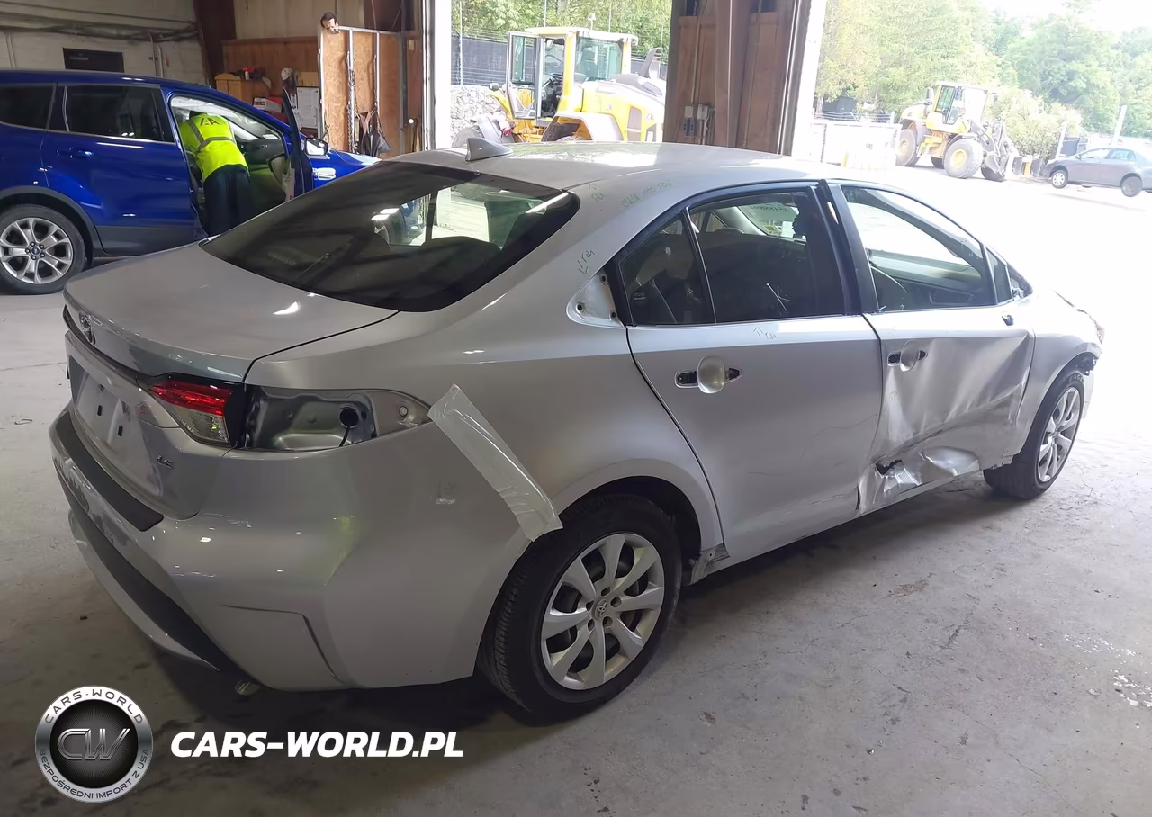 2022 Toyota Corolla Le VIN:JTDEPMAE2N3015933 - 4