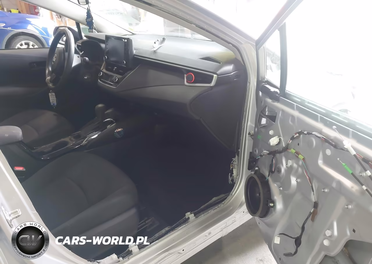 2022 Toyota Corolla Le VIN:JTDEPMAE2N3015933 - 5