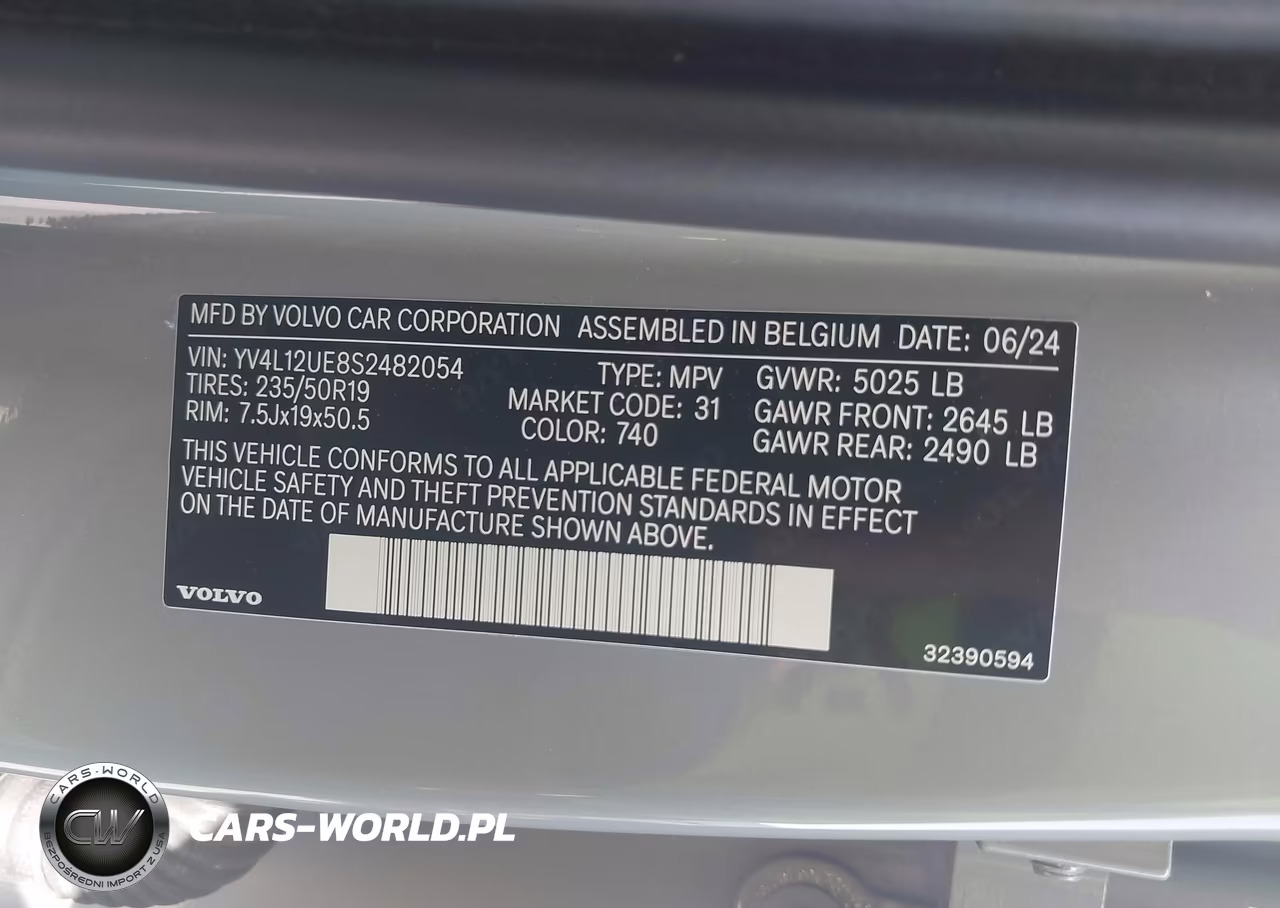 2025 Volvo Xc40 B5 Plus Bright Theme VIN:YV4L12UE8S2482054 - 9