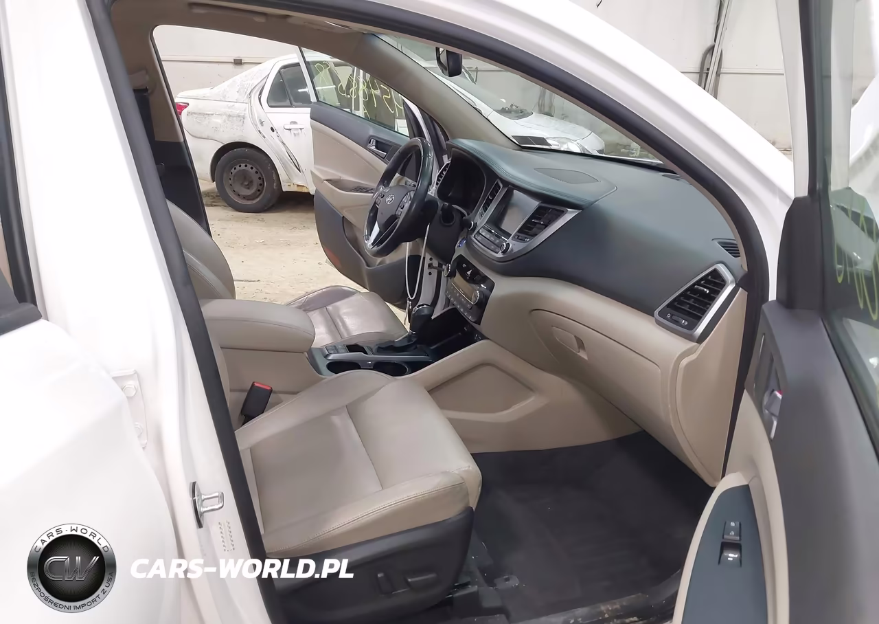 2016 Hyundai Tucson Limited VIN:KM8J3CA20GU137015 - 5