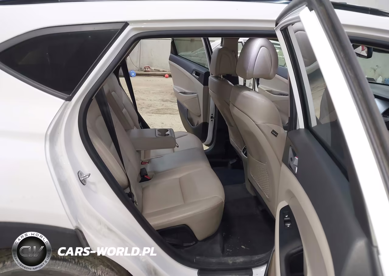 2016 Hyundai Tucson Limited VIN:KM8J3CA20GU137015 - 8