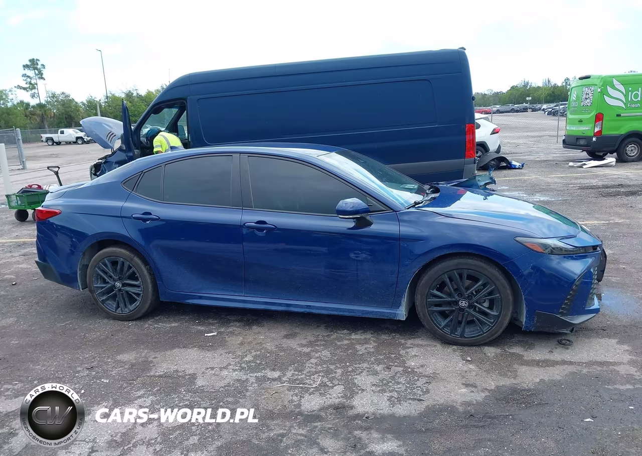2025 Toyota Camry Se VIN:4T1DAACK5SU010953 - 13