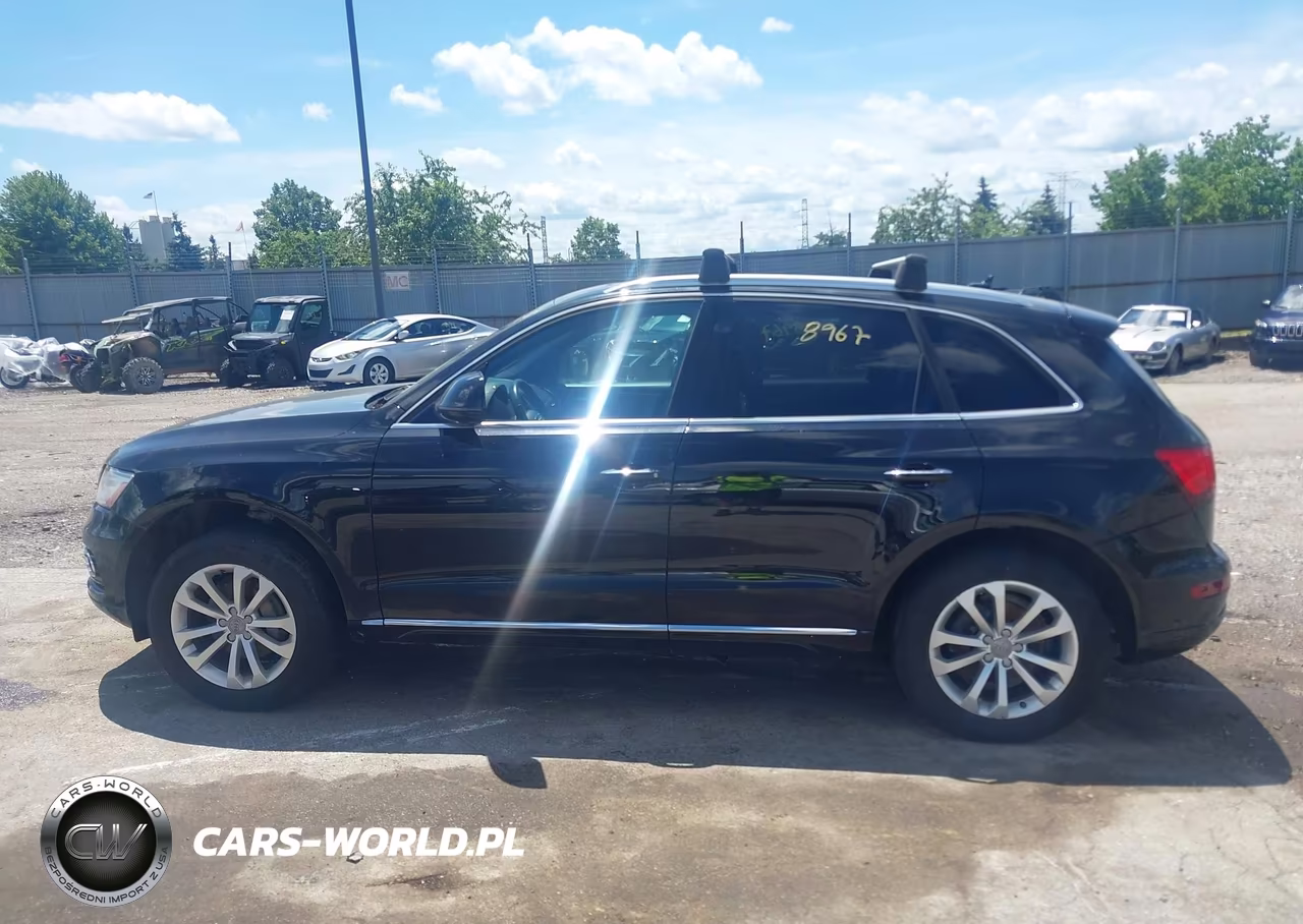 2016 Audi Q5 2.0T Premium VIN:WA1C2AFP2GA140339 - 14