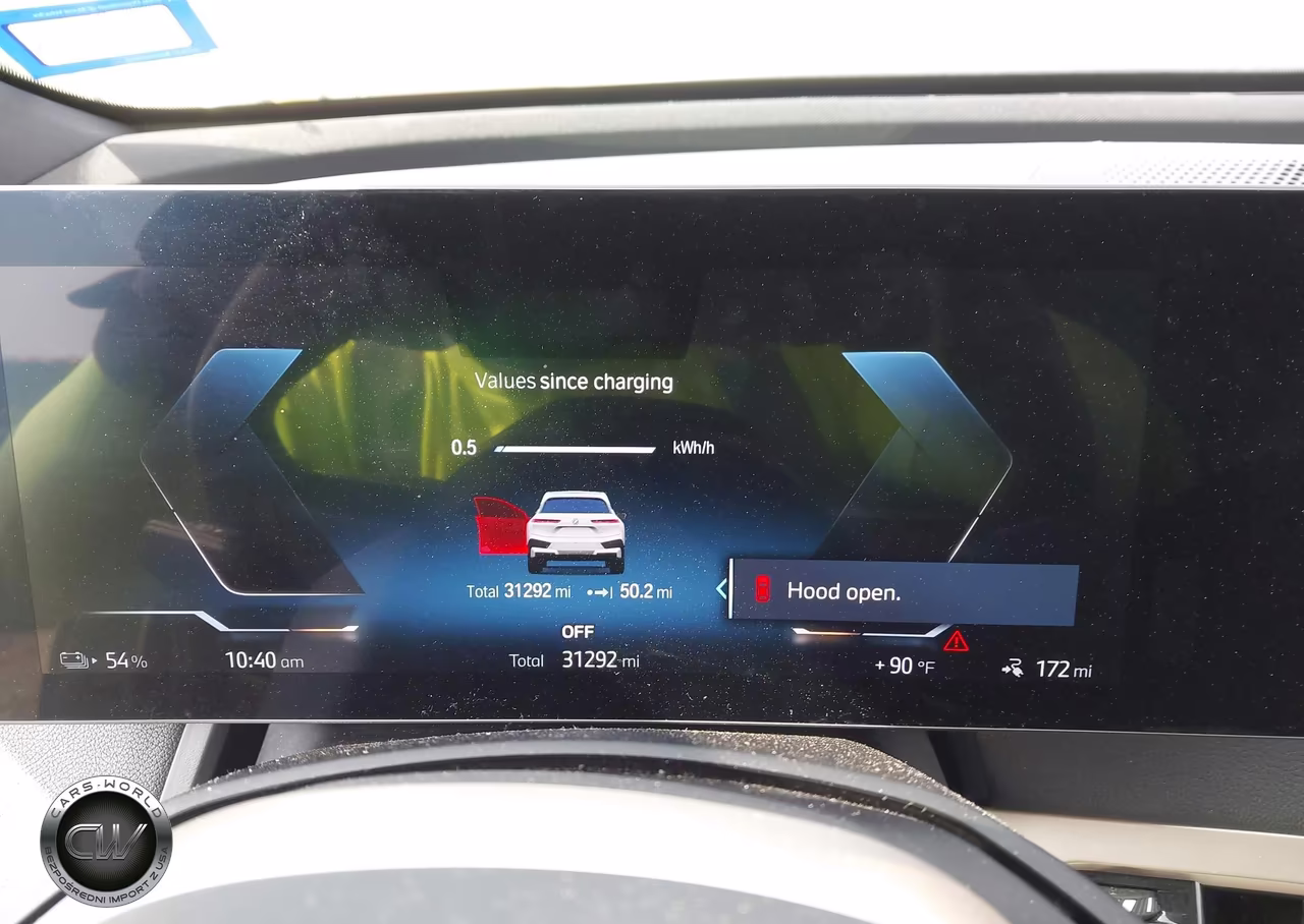 2023 BMW Ix xDrive50 VIN:WB523CF0XPCM24038 - 7