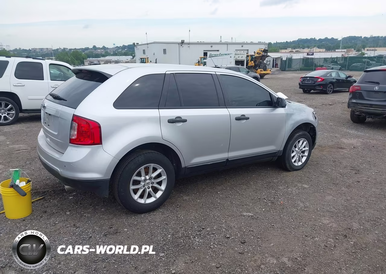 2013 Ford Edge Se VIN:2FMDK3GC5DBB77494 - 4