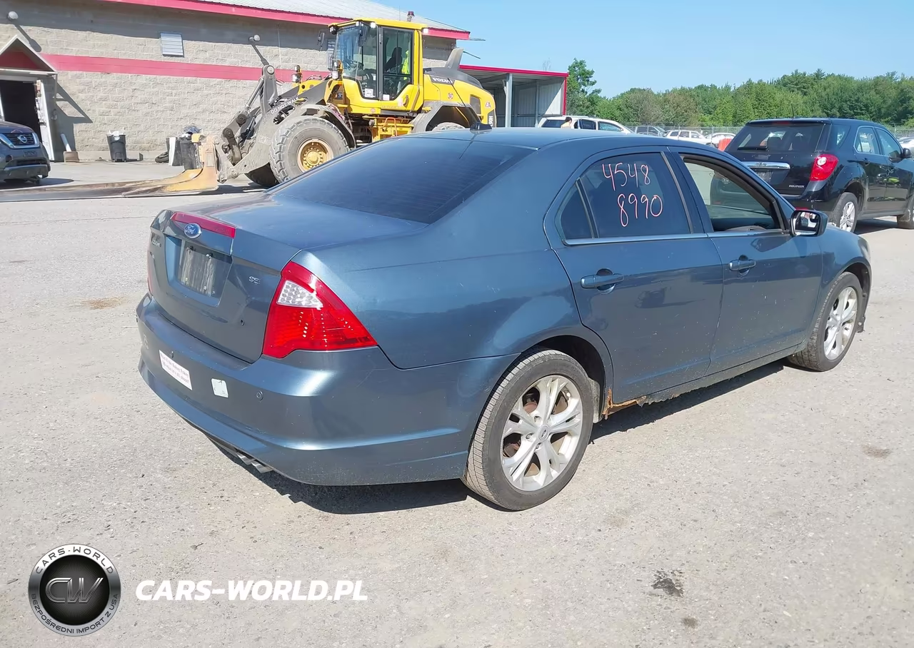 2012 Ford Fusion Se VIN:3FAHP0HA6CR214173 - 4