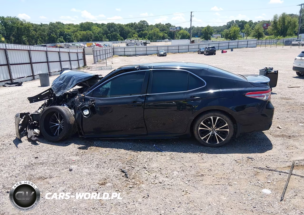2018 Toyota Camry Se VIN:4T1B11HK9JU672839 - 12