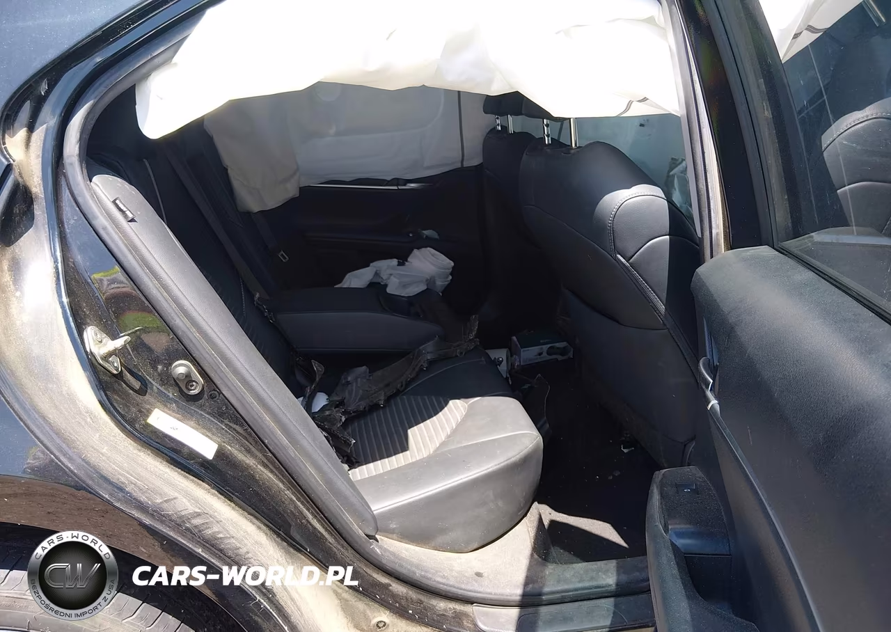 2018 Toyota Camry Se VIN:4T1B11HK9JU672839 - 8