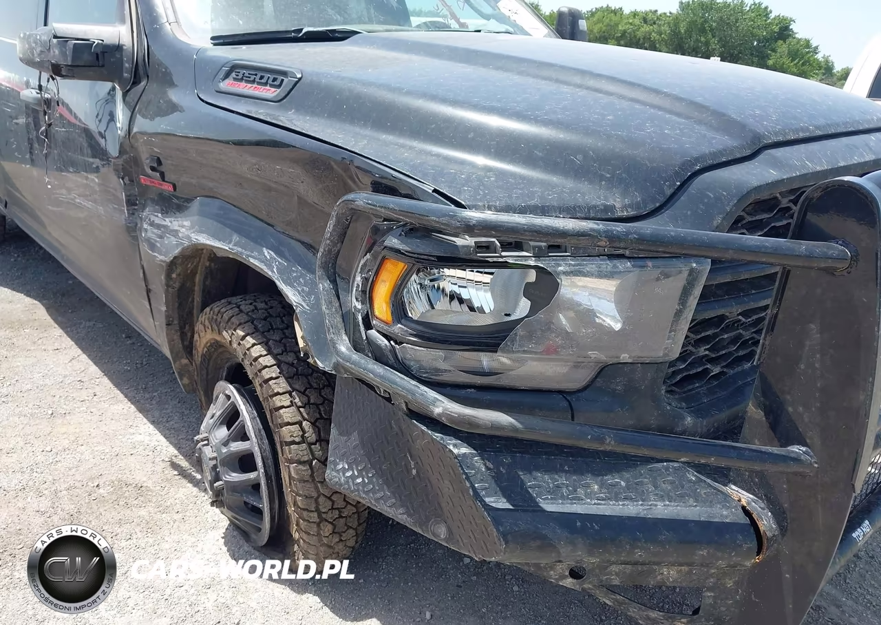 2024 Ram 3500 Tradesman 4X4 8' Box VIN:3C63RRGL6RG283253 - 6