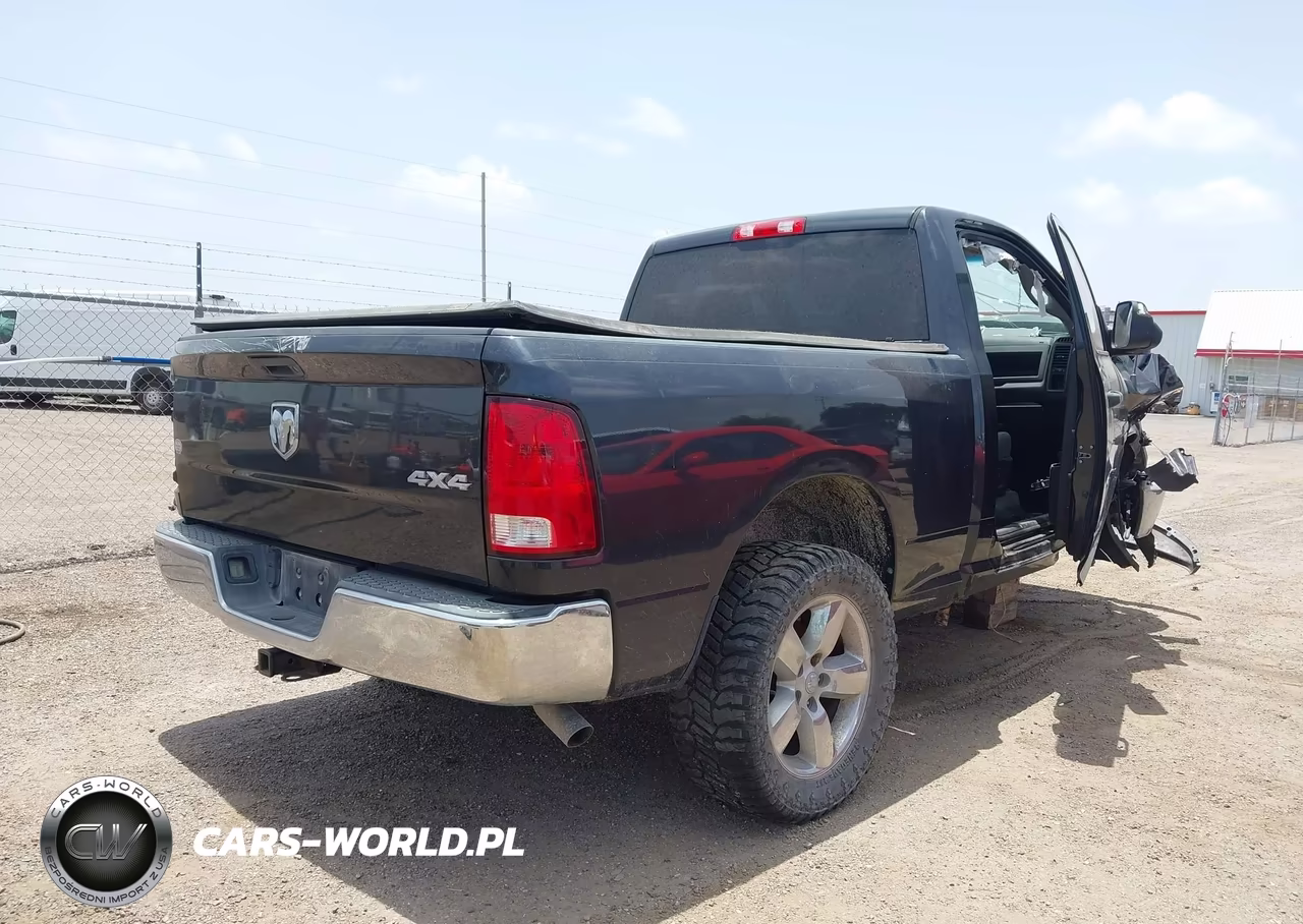 2017 Ram 1500 Tradesman 4X4 6'4 Box VIN:3C6JR7AT4HG530143 - 4