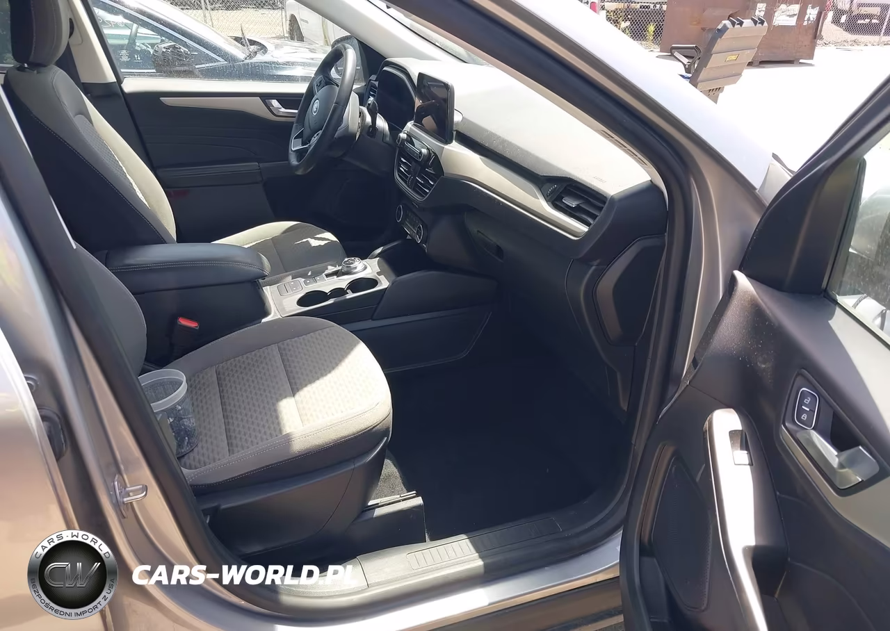 2021 Ford Escape Se VIN:1FMCU9G68MUA97944 - 5