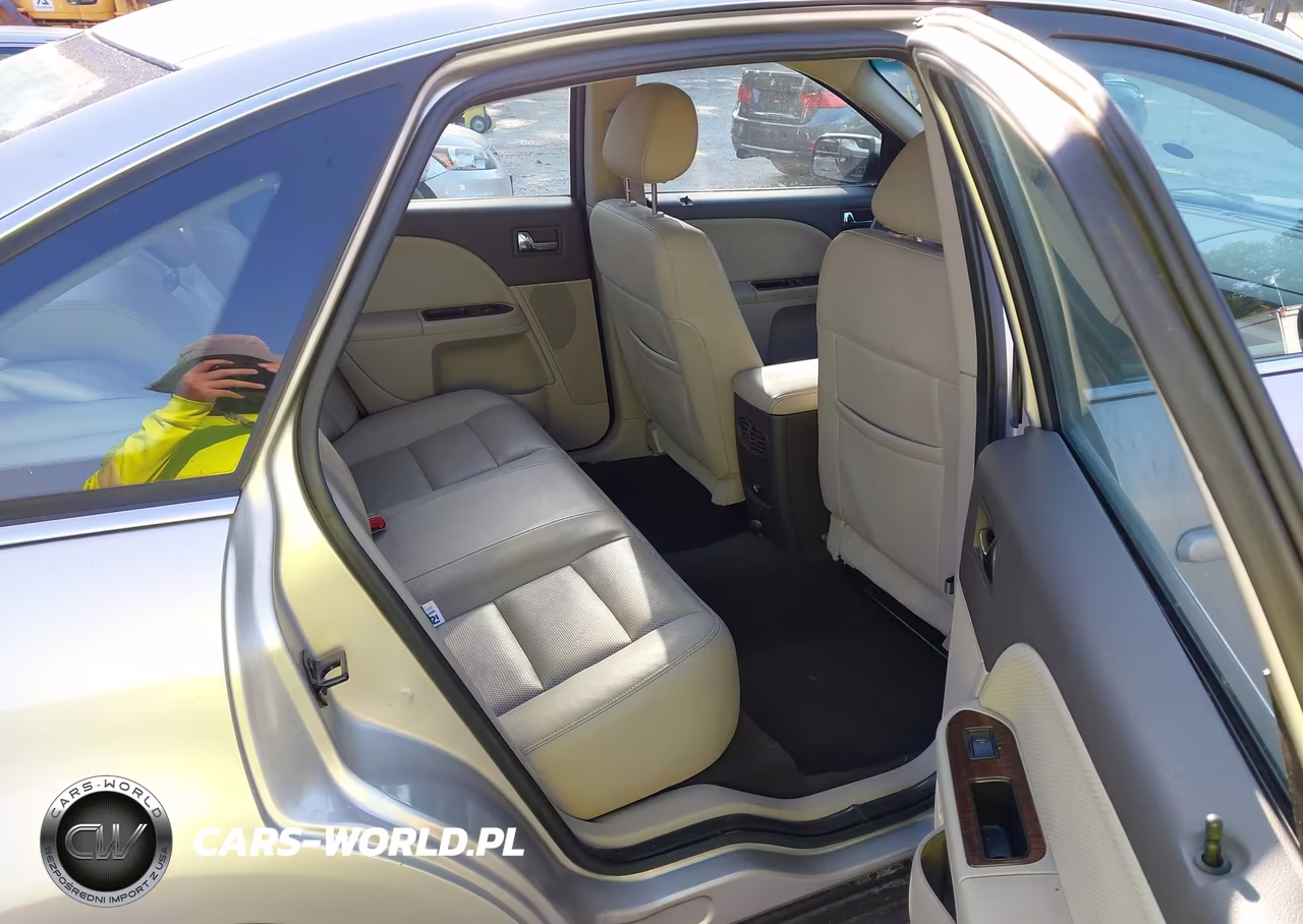 2008 Ford Taurus Limited VIN:1FAHP25W08G177888 - 8