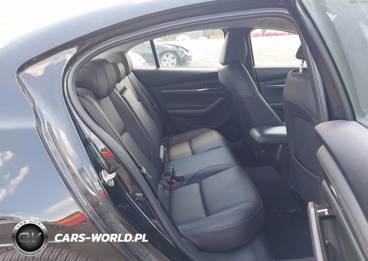 2021 Mazda Mazda3 Preferred VIN:JM1BPBCL7M1341725 - 8
