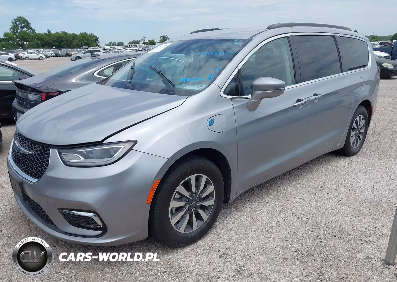 2021 Chrysler Pacifica Hybrid Touring VIN:2C4RC1R75MR585688 - 2