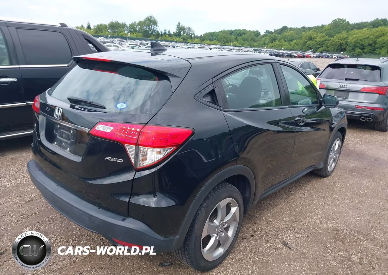 2019 Honda Hr-V Lx VIN:3CZRU6H39KG710343 - 4