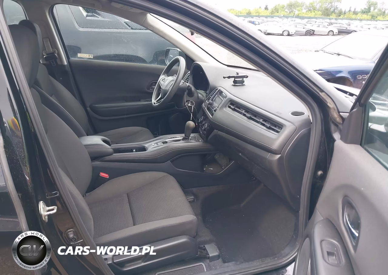 2019 Honda Hr-V Lx VIN:3CZRU6H39KG710343 - 5