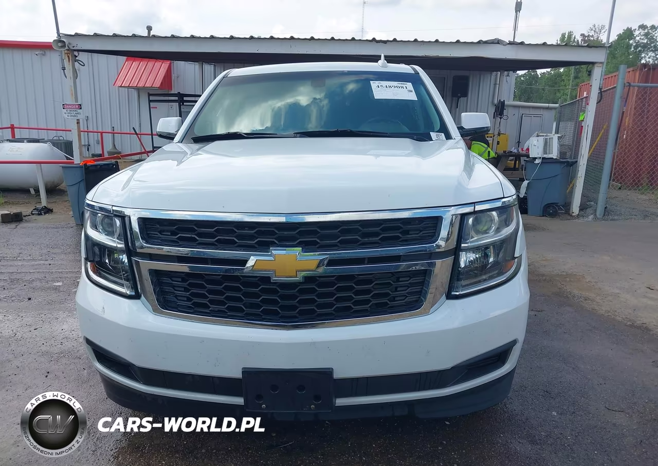 2018 Chevrolet Suburban Ls VIN:1GNSKGEC1JR101082 - 13