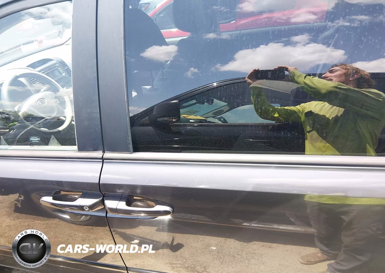 2012 Kia Sedona Lx VIN:KNDMG4C72C6459092 - 14